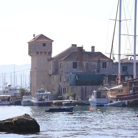Ferienwohnung D&N Kaštela Exterior foto